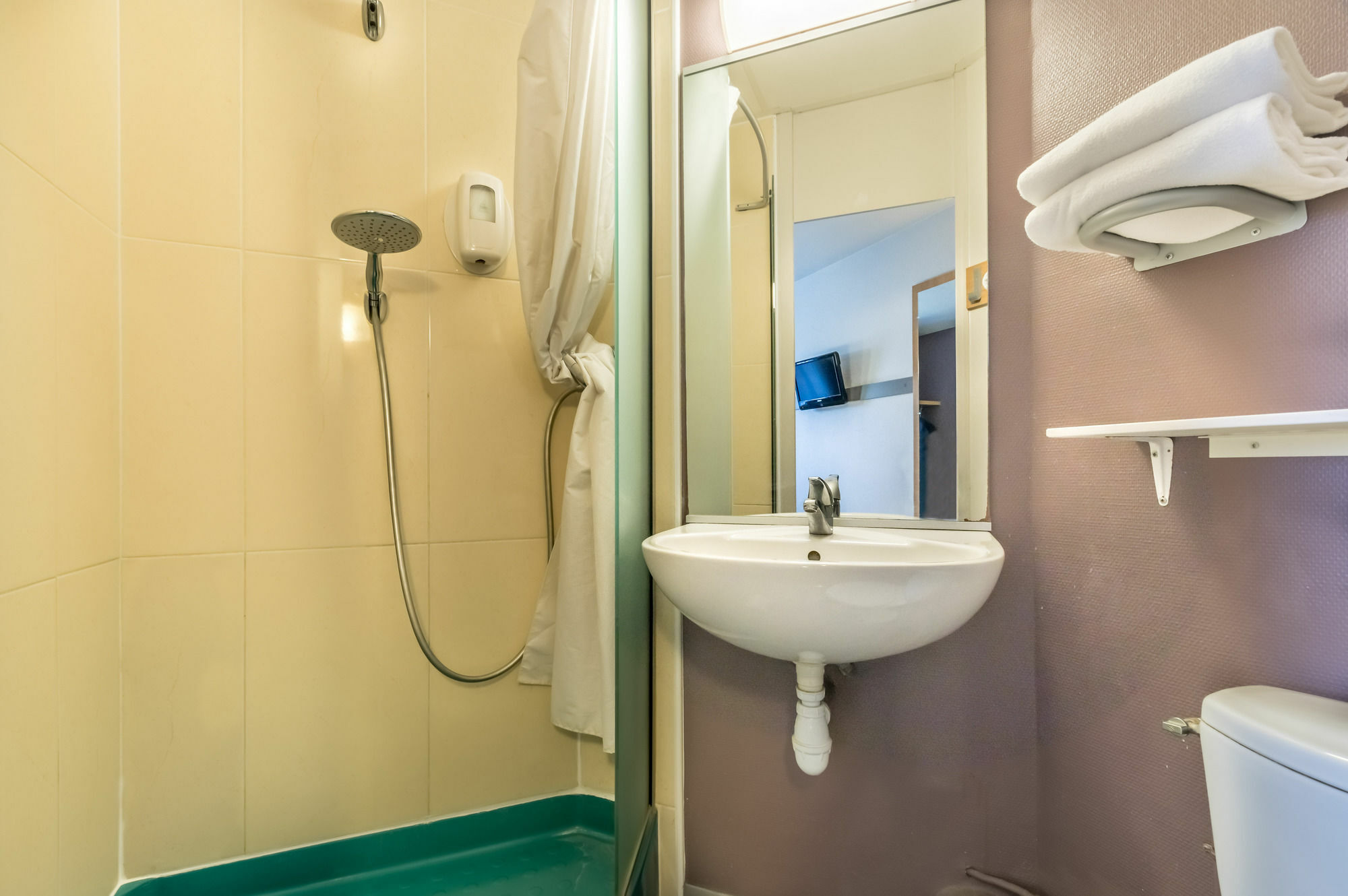 B&B Hotel Frejus Roquebrune-Sur-Argens Exterior photo
